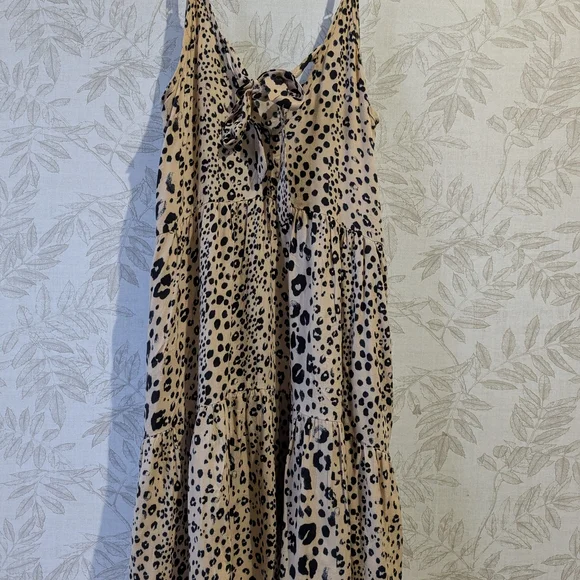 Leopard Print Halter Dress - Picture 2 of 11